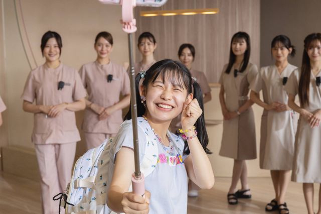 キャストが特殊メイクで激変！Netflix「ダウンタイム」場面写真＜10点＞（9枚目）