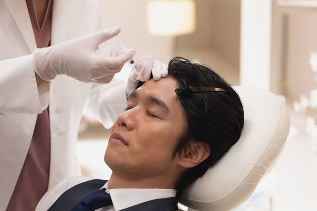キャストが特殊メイクで激変！Netflix「ダウンタイム」場面写真＜10点＞（10枚目）