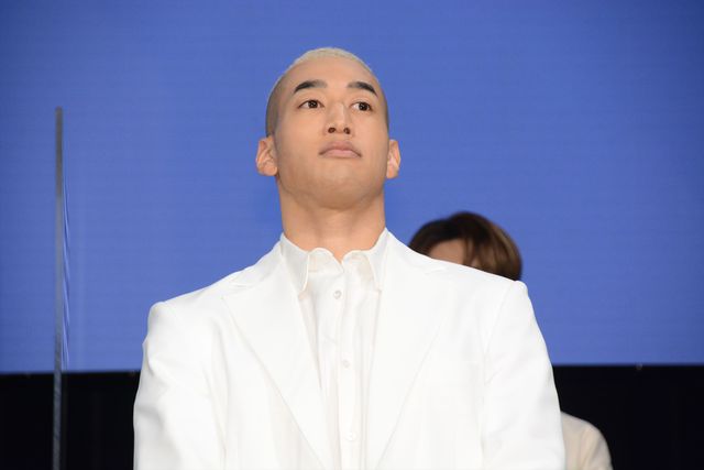 笑顔で手を振るGENERATIONS！映画『昨日より赤く明日より青く-CINEMA FIGHTERS project-』プレミア上映会＆Special Live（5枚目）