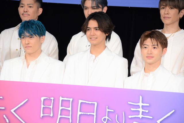 笑顔で手を振るGENERATIONS！映画『昨日より赤く明日より青く-CINEMA FIGHTERS project-』プレミア上映会＆Special Live（34枚目）