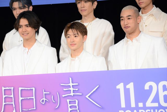 笑顔で手を振るGENERATIONS！映画『昨日より赤く明日より青く-CINEMA FIGHTERS project-』プレミア上映会＆Special Live（35枚目）