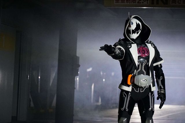 仮面ライダーゴースト最大の敵!ダークゴーストのビジュアル公開