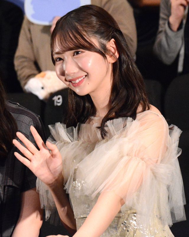 日向坂46・小坂菜緒＆藤嶌果歩、劇場版『転スラ』公開記念舞台挨拶に登壇！（15枚目）