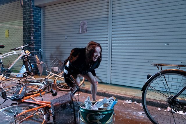 窪田正孝が銃を構え…『初恋』場面写真（4枚目）