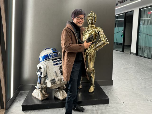 『ゴジラ-1.0』山崎貴監督、ダース・ベイダーと対面！ルーカスフィルム訪問＆上映会の様子（6枚目）