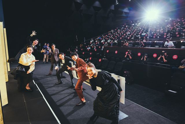 二宮和也、妻夫木聡ら笑顔のキャスト陣！『浅田家！』初日舞台裏ショット（5枚目）