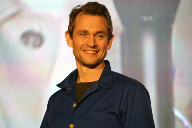 「ハンニバル」マッツ＆ヒューが熱いハグ！「東京コミコン2024」ステージ写真集（3枚目）