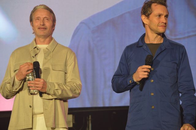 「ハンニバル」マッツ＆ヒューが熱いハグ！「東京コミコン2024」ステージ写真集（8枚目）