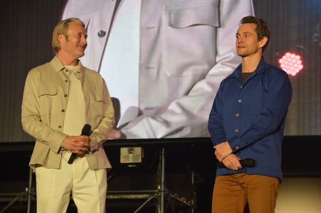 「ハンニバル」マッツ＆ヒューが熱いハグ！「東京コミコン2024」ステージ写真集（30枚目）