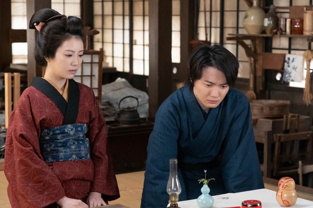 悲しみに暮れる寿恵子と万太郎…「らんまん」第90回の場面写真（3枚目）