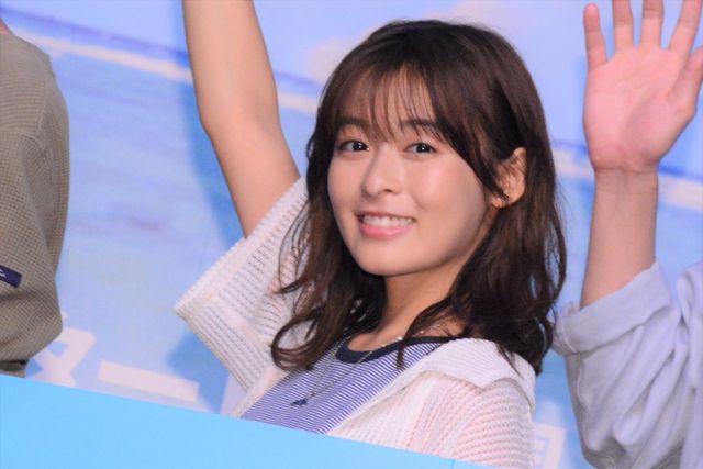 森七菜×間宮祥太朗、月9ドラマ「真夏のシンデレラ」制作発表会見（12枚目）