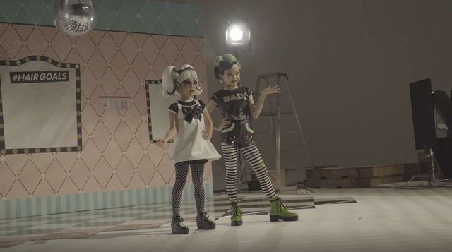 木下優樹菜の長女・莉々菜ちゃんのキュートな姿！（2枚目）