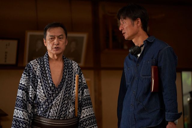 『国宝』撮影中の吉沢亮・横浜流星・渡辺謙・李相日監督＜メイキング6枚＞（3枚目）
