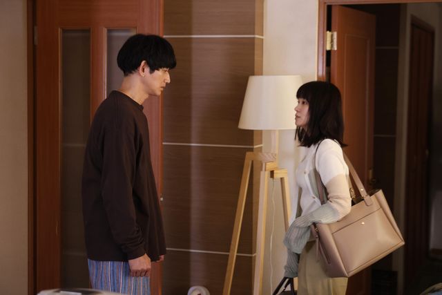 夫のスマホを盗み見る…「あなたがしてくれなくても」戦慄の7話（5枚目）