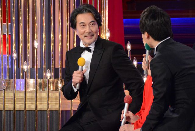 岡田准一、舘ひろしらのスーツ姿がカッコイイ！（6枚目）