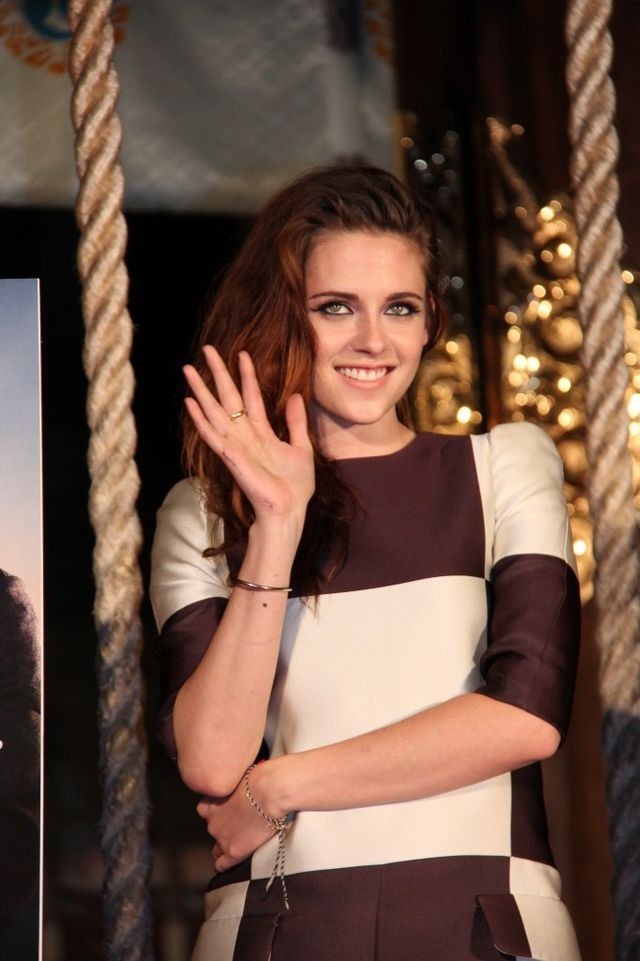 映画『トワイライト・サーガ/ブレイキング・ドーン Part 2』クリステン・スチュワート来日イベントフォトギャラリー（18枚目）