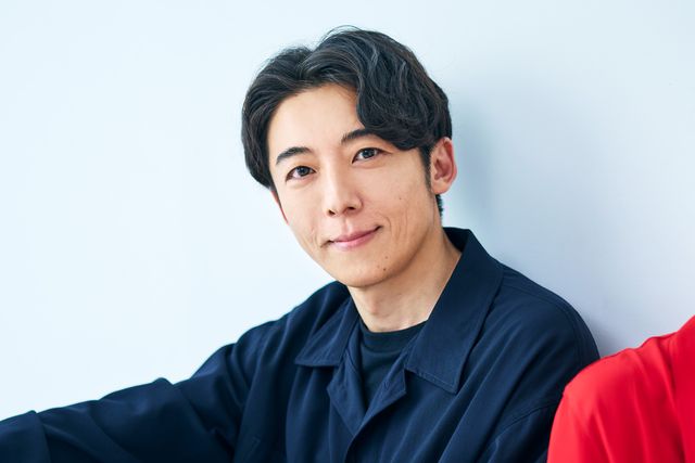 輝く笑顔！高橋一生＆飯豊まりえ、撮りおろし＜9枚＞（5枚目）