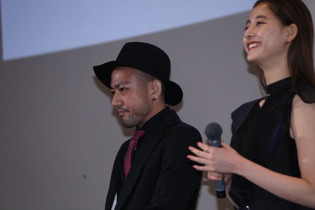 やっぱ吉沢亮、綺麗な顔だ……『悪と仮面のルール』初日舞台あいさつ（9枚目）