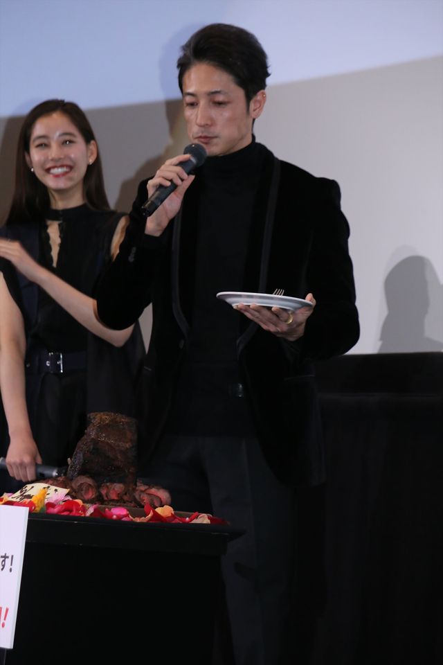 やっぱ吉沢亮、綺麗な顔だ……『悪と仮面のルール』初日舞台あいさつ（24枚目）