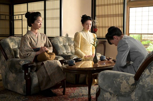 捨松（多部未華子）が声をかけて…朝ドラ「風、薫る」第16回場面写真（8枚目）