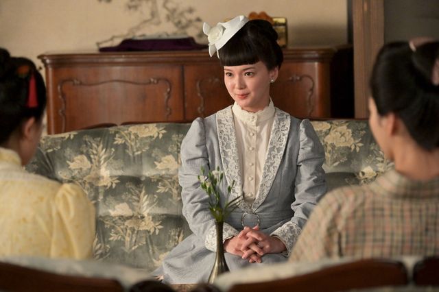 捨松（多部未華子）が声をかけて…朝ドラ「風、薫る」第16回場面写真（9枚目）