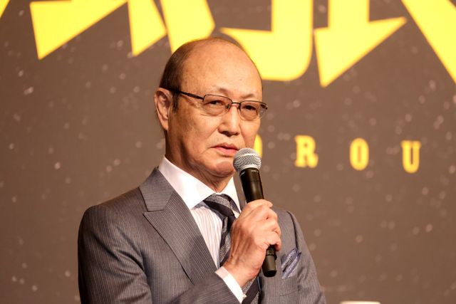 松坂桃李、江口洋介、役所広司らスーツ姿で男の魅力バクハツ！映画『孤狼の血』製作発表会見フォトギャラリー（6枚目）