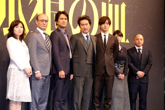 松坂桃李、江口洋介、役所広司らスーツ姿で男の魅力バクハツ！映画『孤狼の血』製作発表会見フォトギャラリー（10枚目）