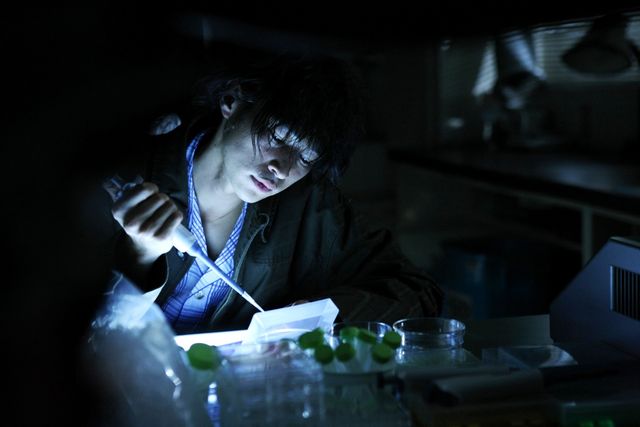 窪塚洋介が天才科学者、小西真奈美がスパイに！映画『風邪(ふうじゃ)』フォトギャラリー：フォトギャラリー