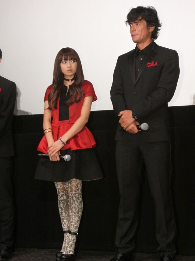 『悪の教典』映画＆Bee TV W完成披露舞台あいさつフォトギャラリー（6枚目）