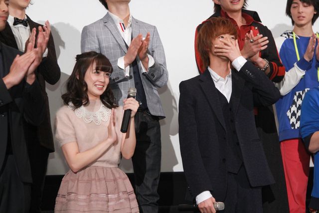 『仮面ライダー×仮面ライダー 鎧武＆ウィザード 天下分け目の戦国MOVIE大合戦』初日舞台あいさつフォトギャラリー（6枚目）