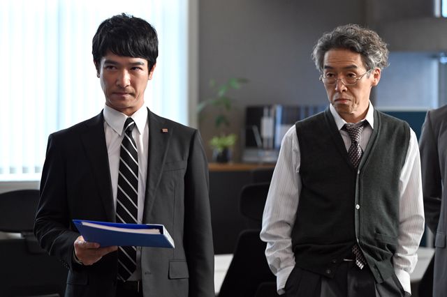 渋かっこいい！「半沢直樹」トミさん役の浅野和之：フォトギャラリー