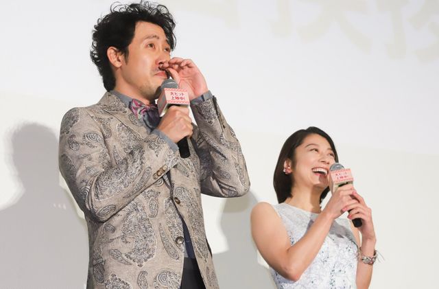 【11枚】大泉洋の泣きまね！小池栄子は爆笑！『グッドバイ～嘘からはじまる人生喜劇～』感謝御礼舞台あいさつ（5枚目）