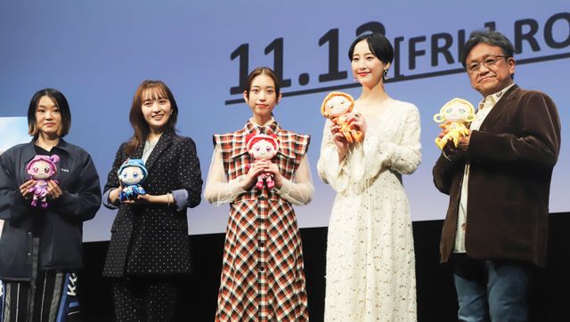 松井玲奈のショートヘア姿！『魔女見習いをさがして』舞台あいさつ（2枚目）