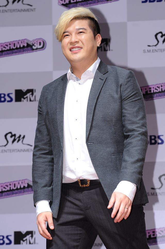 SUPER JUNIORコンサート映画『SUPER SHOW4 3D』、1,000万人突破でウニョクが上半身裸になると約束<韓国JPICTURES>:フォトギャラリー