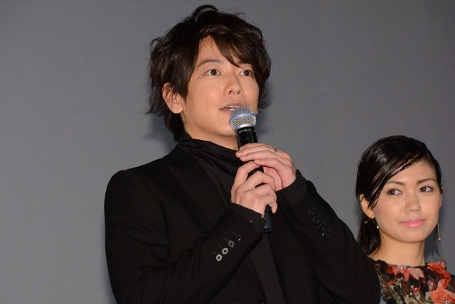 木梨憲武、最優秀新人CG男優賞のトロフィー手に笑顔！『いぬやしき』公開初日舞台あいさつ（4枚目）