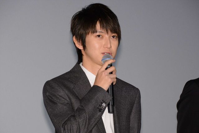 木梨憲武、最優秀新人CG男優賞のトロフィー手に笑顔！『いぬやしき』公開初日舞台あいさつ（5枚目）