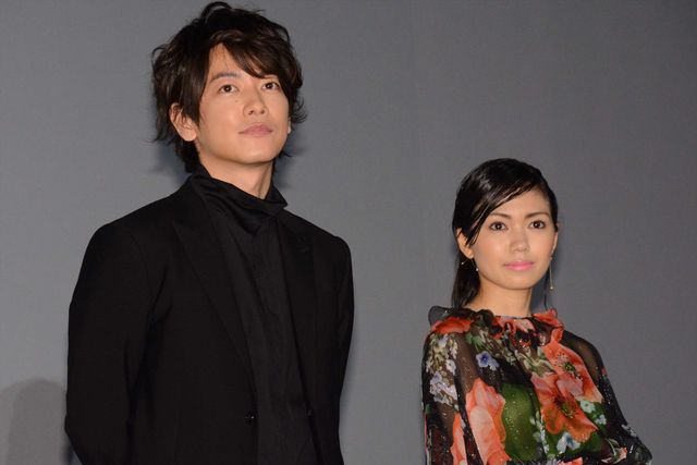 木梨憲武、最優秀新人CG男優賞のトロフィー手に笑顔！『いぬやしき』公開初日舞台あいさつ（9枚目）