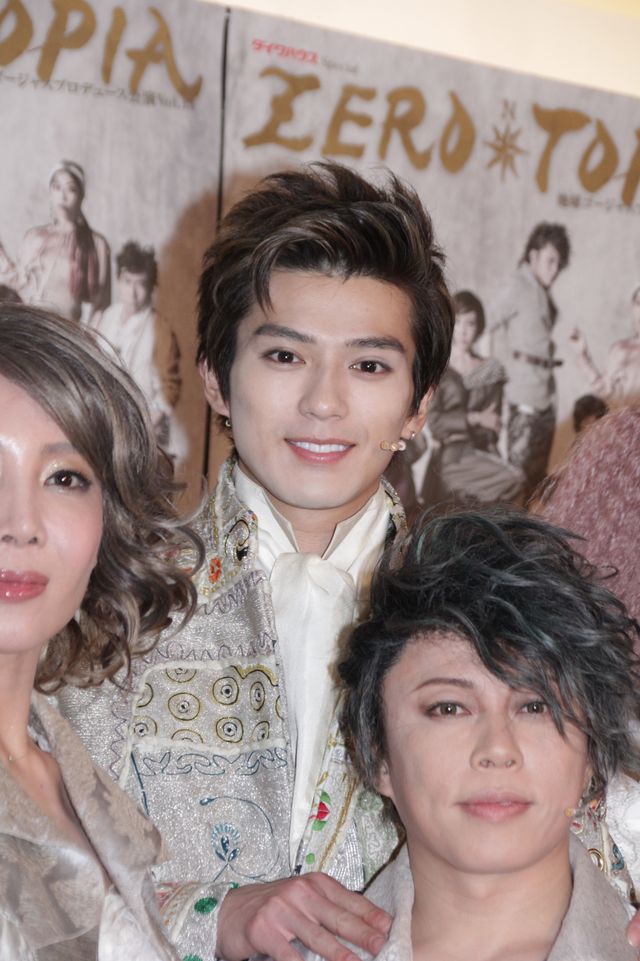 新田真剣佑、西川貴教と仲良しに！舞台「ZEROTOPIA（ゼロトピア）」（3枚目）