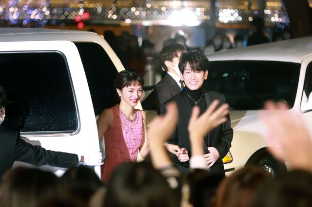 満島ひかり＆佐藤健、スターの輝き！Netflixシリーズ「First Love 初恋」配信記念プレミアイベント（2枚目）