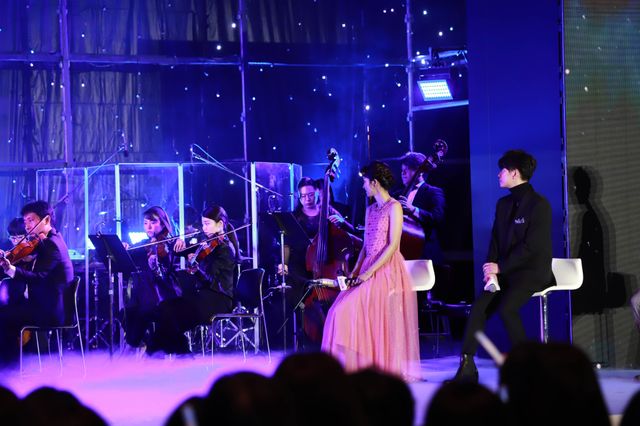 満島ひかり＆佐藤健、スターの輝き！Netflixシリーズ「First Love 初恋」配信記念プレミアイベント（11枚目）