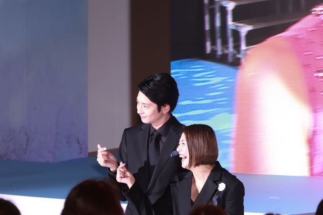 満島ひかり＆佐藤健、スターの輝き！Netflixシリーズ「First Love 初恋」配信記念プレミアイベント（17枚目）