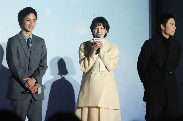 満島ひかり＆佐藤健、スターの輝き！Netflixシリーズ「First Love 初恋」配信記念プレミアイベント（25枚目）