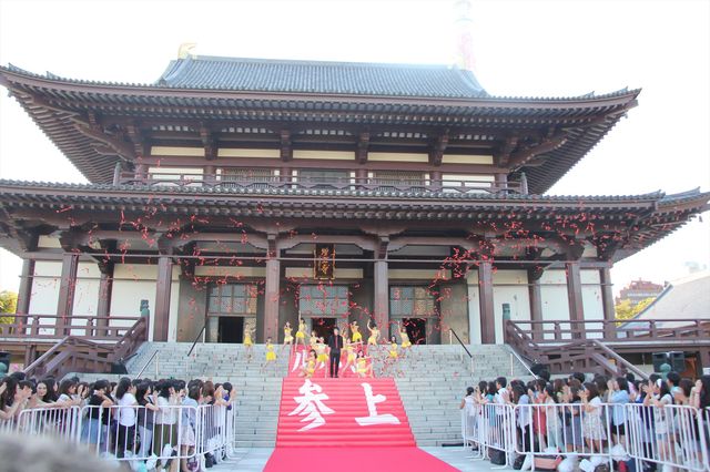 小栗ルパンが美女に囲まれウハウハ!?『ルパン三世』大ヒット祈願フォトギャラリー（16枚目）