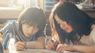 実写版『ルックバック』藤野役・出口夏希、京本役・蒔田彩珠がダブル主演　子ども時代キャストも発表