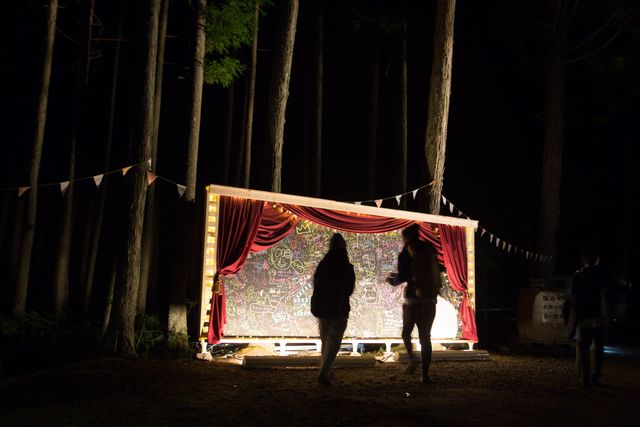 日本初の野外映画フェスを体験！「夜空と交差する森の映画祭 2015」フォトギャラリー（23枚目）