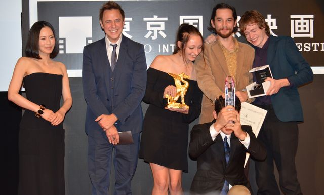 美しい着物姿で最優秀女優賞受賞を喜ぶ宮沢りえ！クロージングセレモニー写真ギャラリー【第27回東京国際映画祭】（52枚目）