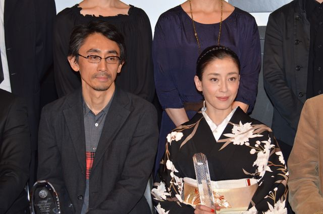 美しい着物姿で最優秀女優賞受賞を喜ぶ宮沢りえ！クロージングセレモニー写真ギャラリー【第27回東京国際映画祭】（64枚目）