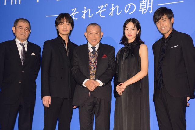 笑福亭鶴瓶、綾野剛、小松菜奈、笑顔で撮影振り返る！『閉鎖病棟－それぞれの朝－』完成披露イベント（8枚目）