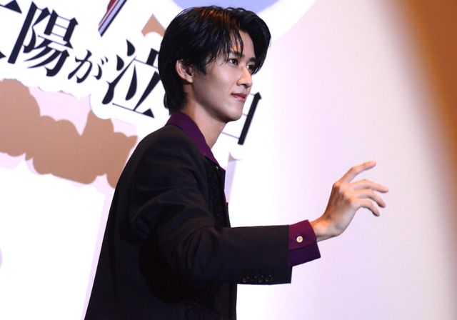 「嬉しすぎてゼッツ！」変身ポーズも披露した曽野舜太