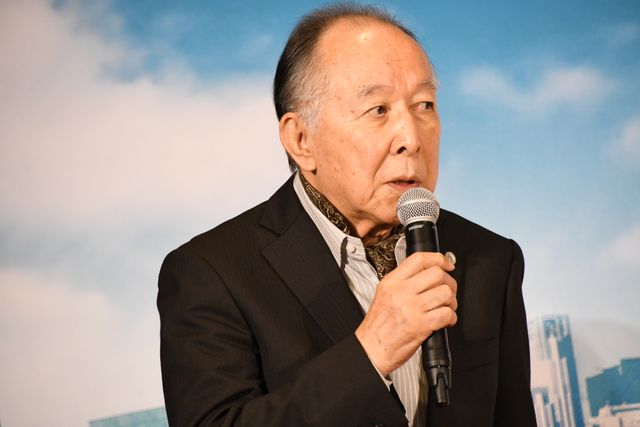 反町隆史、共演女優たちから「カッコいい」の嵐！「リーガル・ハート」会見（6枚目）